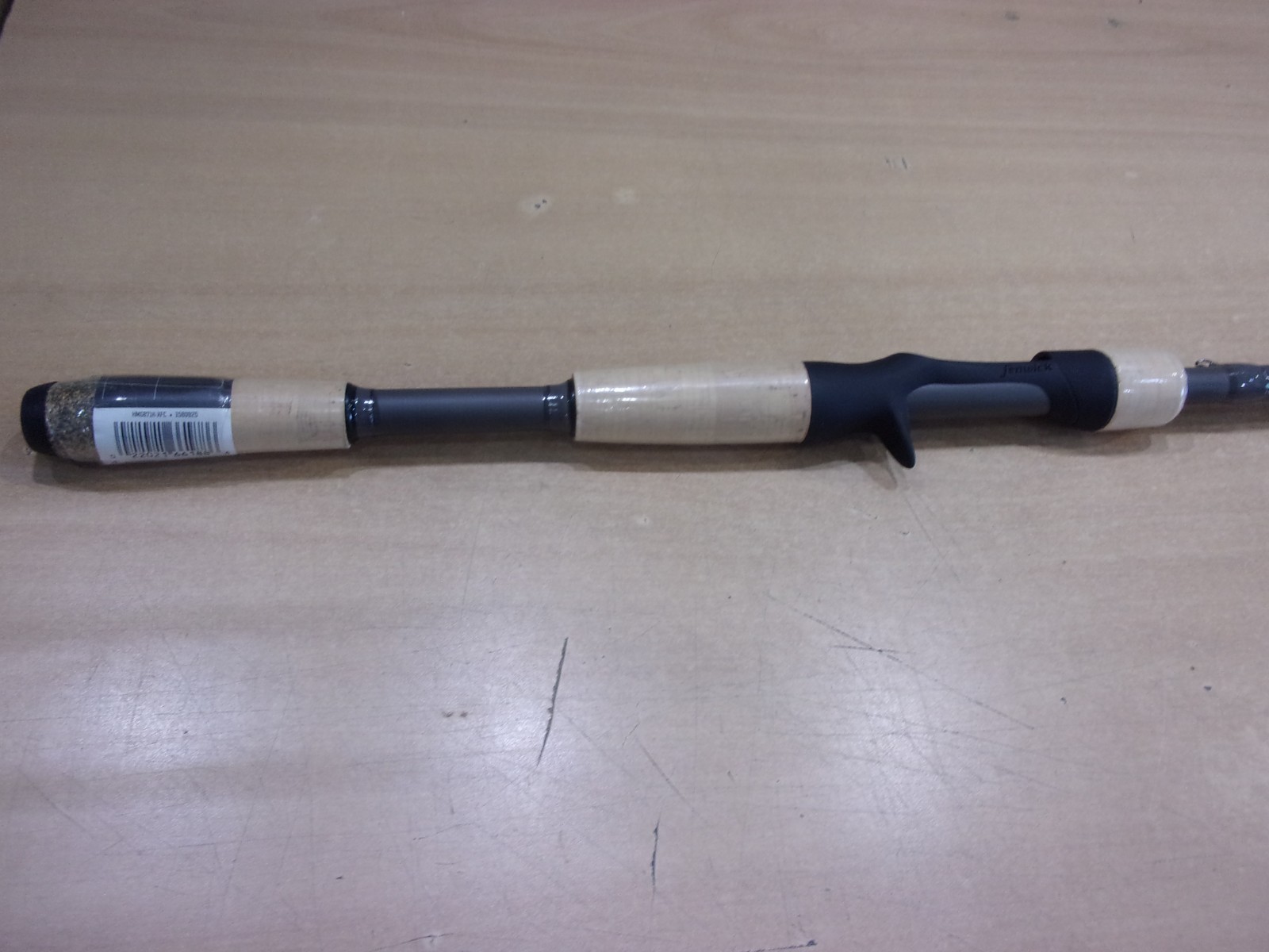 FENWICK HMG BASS CASTING ROD 7 foot 1 inch Heavy power