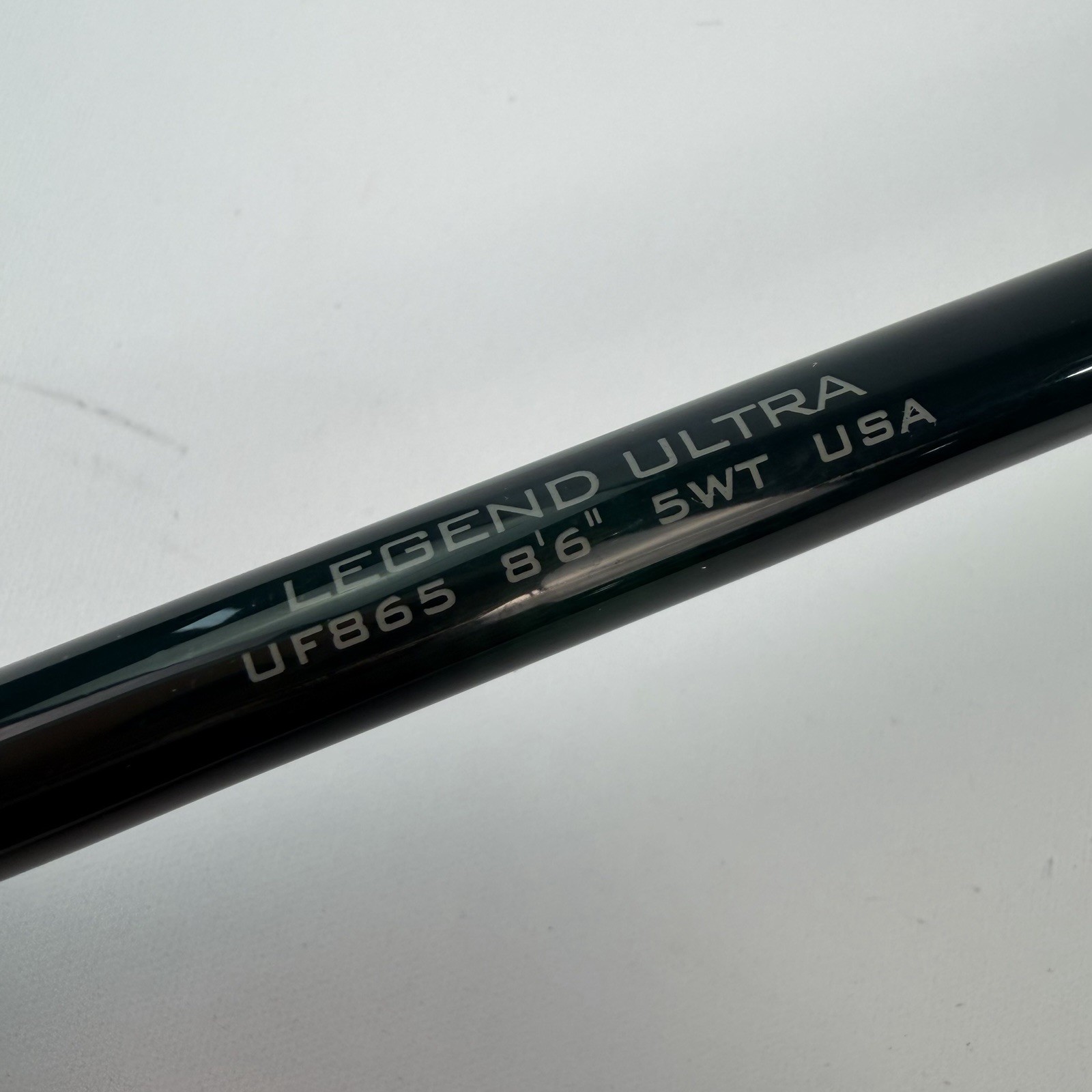 Vtg St Croix Legend Ultra Fly Fishing Rod UF865 8’6″ 5wt 2pc & Tube USA Y321