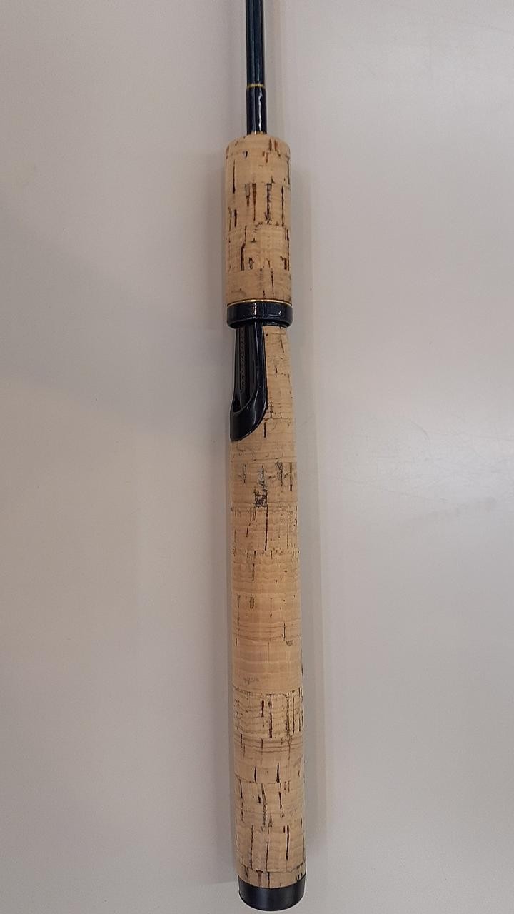 Ever Green Bass Rod IMSPIRE ICSS-64L Tackle Fishing 6’4″ (194cm) Used
