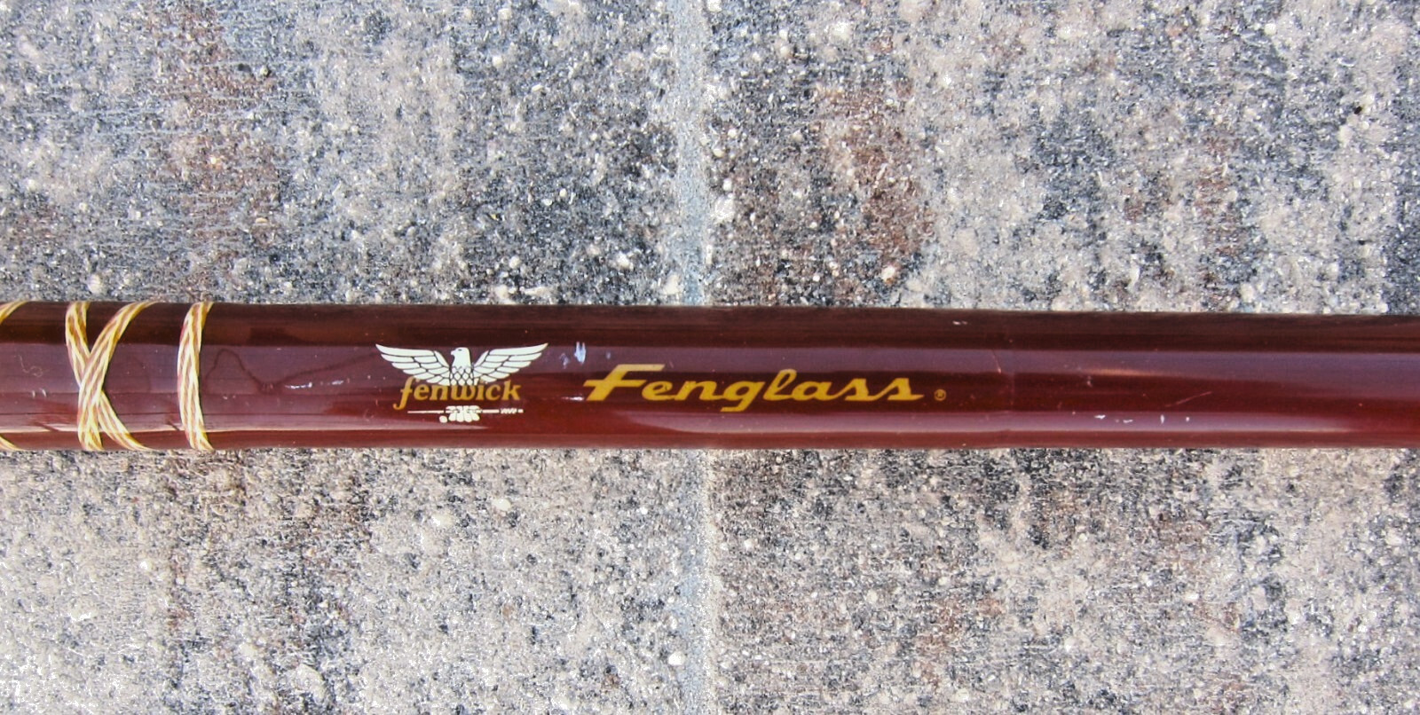 Vintage FENWICK FENGLASS FS86HRC 2-pc Trolling/Mooching Rod: 8’6″ 18-30lb – NICE