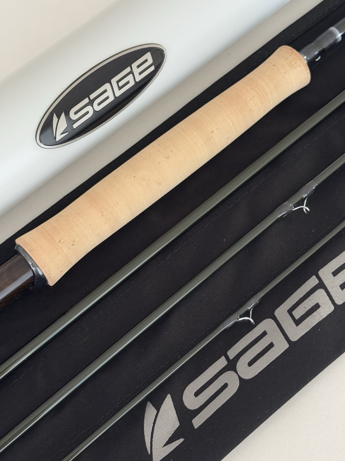 **BEAUTIFUL** 🔥 SAGE R8 Core 3wt. 9’ft~4Pc FlyRod!! 🔥~NEW~🔥