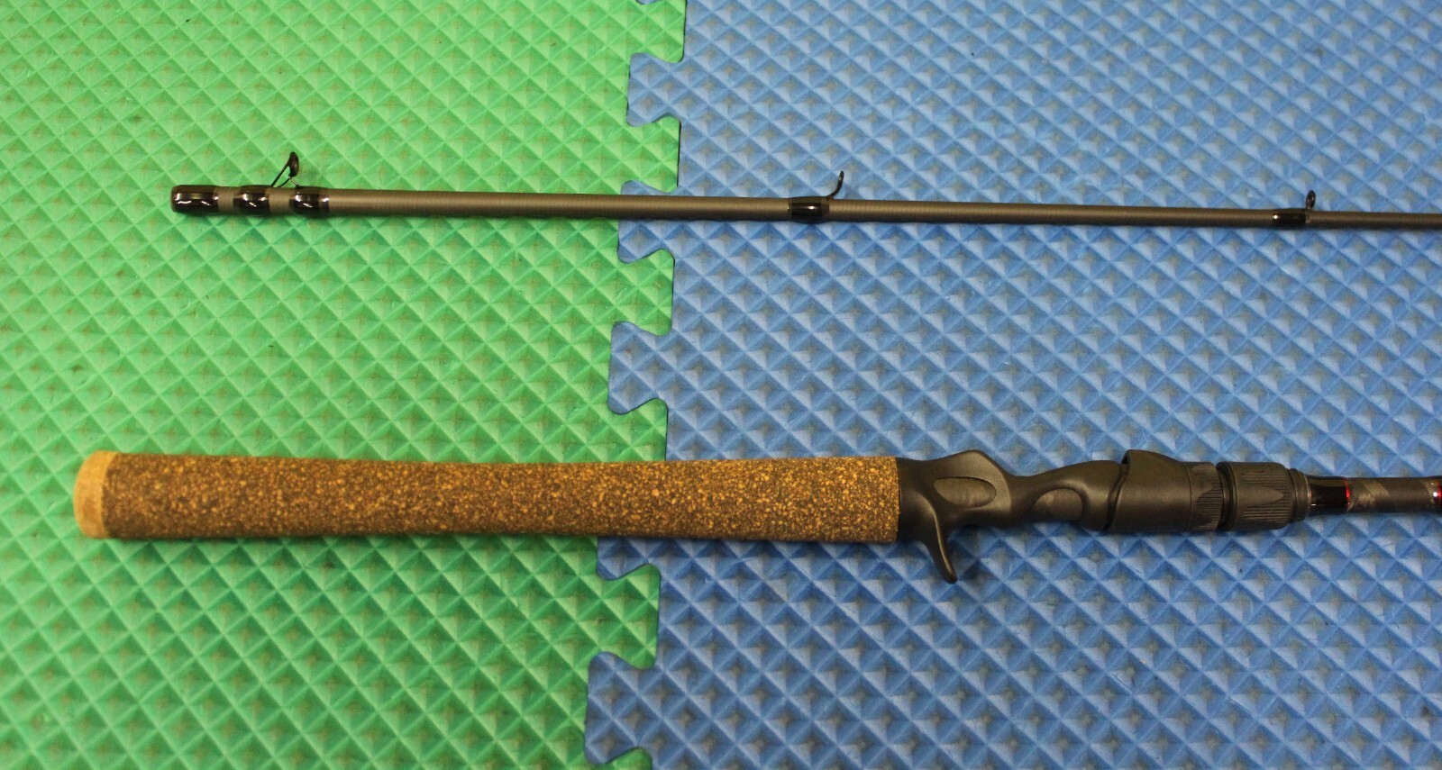 Berkley Lightning Rod Casting 7′ 0″ 2-Piece Medium Heavy BCLR702MH 1429010