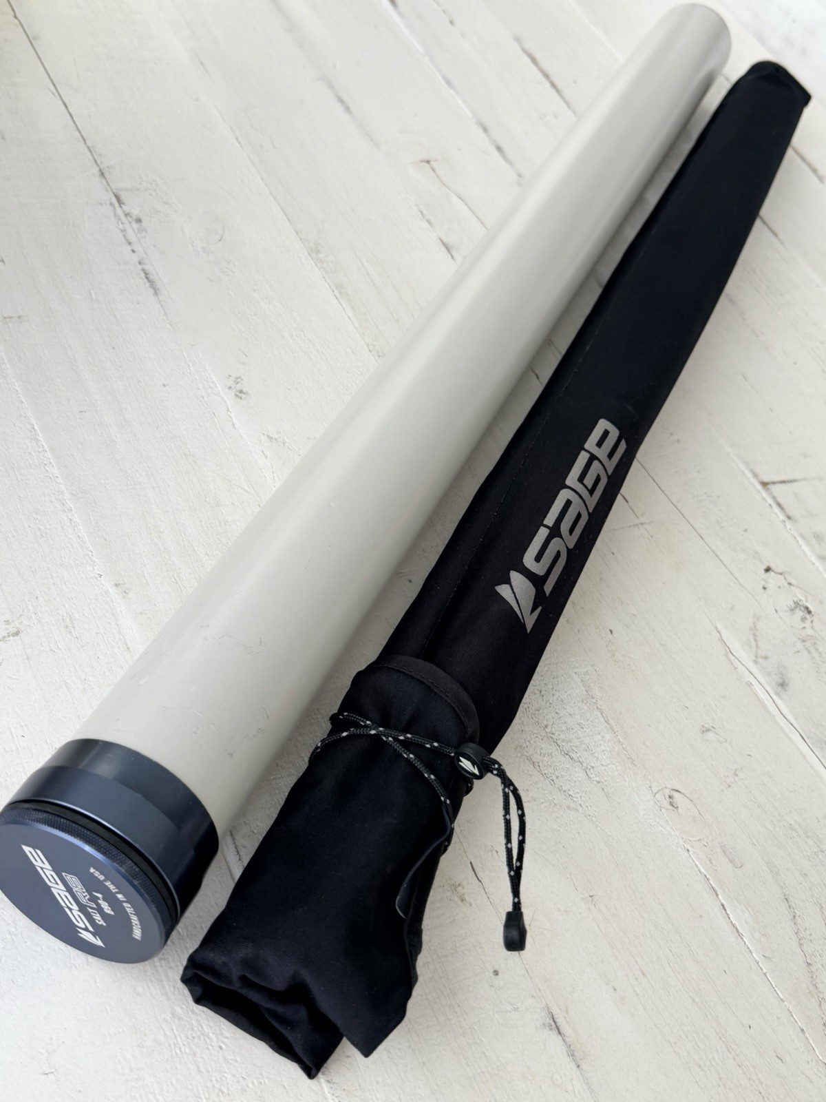 **BEAUTIFUL** 🔥 SAGE R8 SALT 8wt. 9’ft~4Pc FlyRod!! 🔥~LEGENDARY~🔥