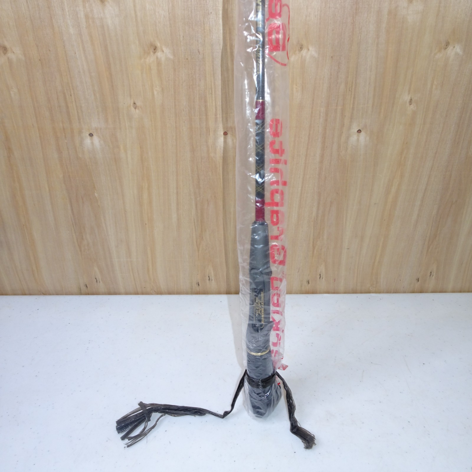 NEW NOS Berkley Grayfite Graphite Composite 5’2″ Baitcasting Fishing Rod GF12ML