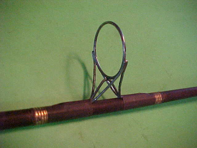 VINTAGE BERKLEY TRI-SPORT T71 9 FOOT 6 INCH 15-40 POUND RATED SURF SPINNING ROD