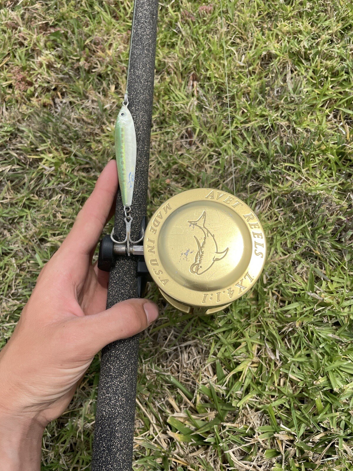 Avet 4.1 Fishing Reel With Seeker A 270H-8’ Rod