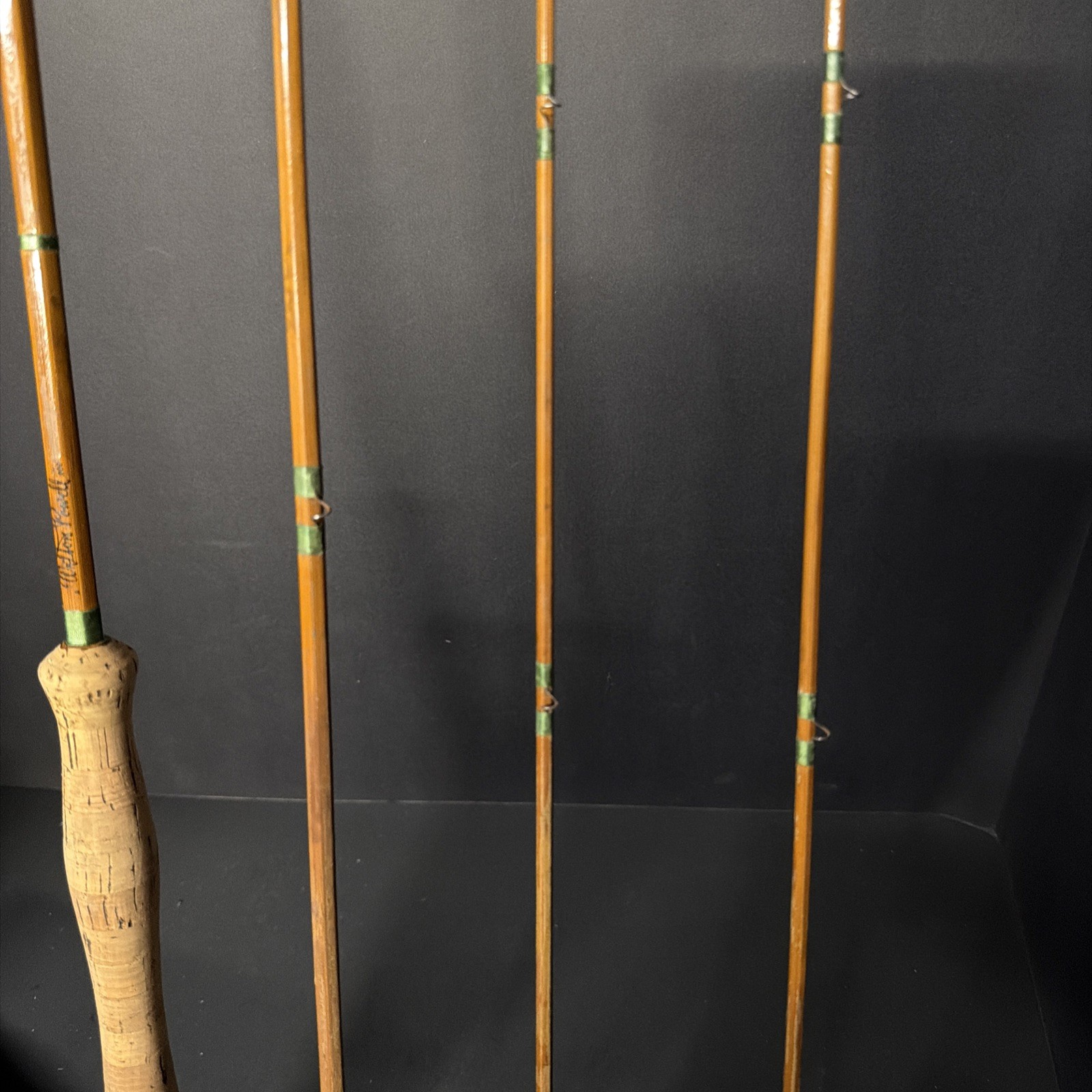 Walton Powell (BAMBOO) 9′ 1″ # 4pc 2 top Fly Fishing Rod ULTRA RARE!!!
