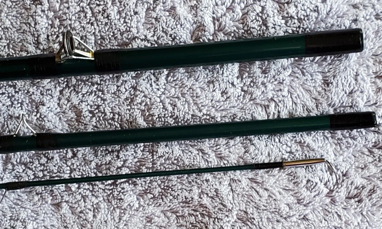 Pflueger 3 Piece 8′ Fly Rod PSFY 8056 5/6 Weight with Shakespeare 1094 Reel