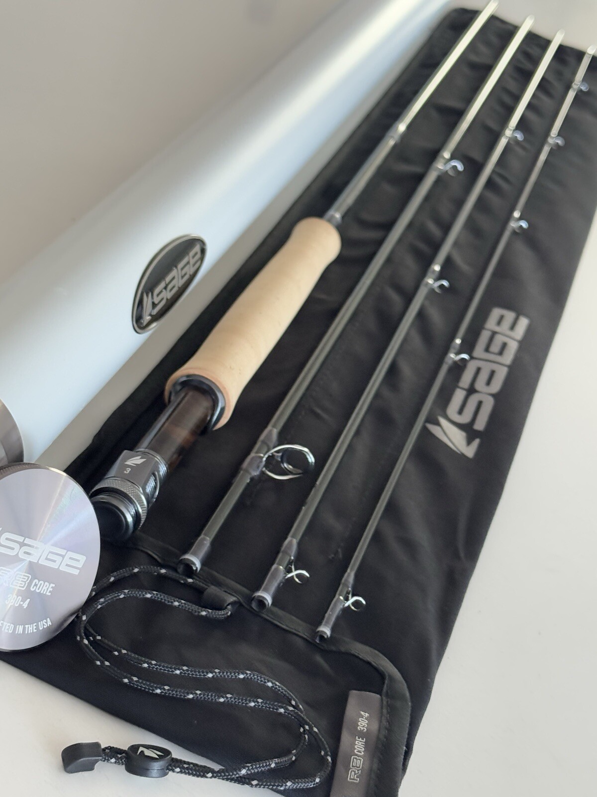 **BEAUTIFUL** 🔥 SAGE R8 Core 3wt. 9’ft~4Pc FlyRod!! 🔥~NEW~🔥