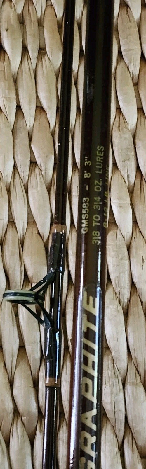 Near Mint PFLUEGER MEDALIST GRAPHITE 8’3″ 2PC 8-12Lb SPINNING ROD