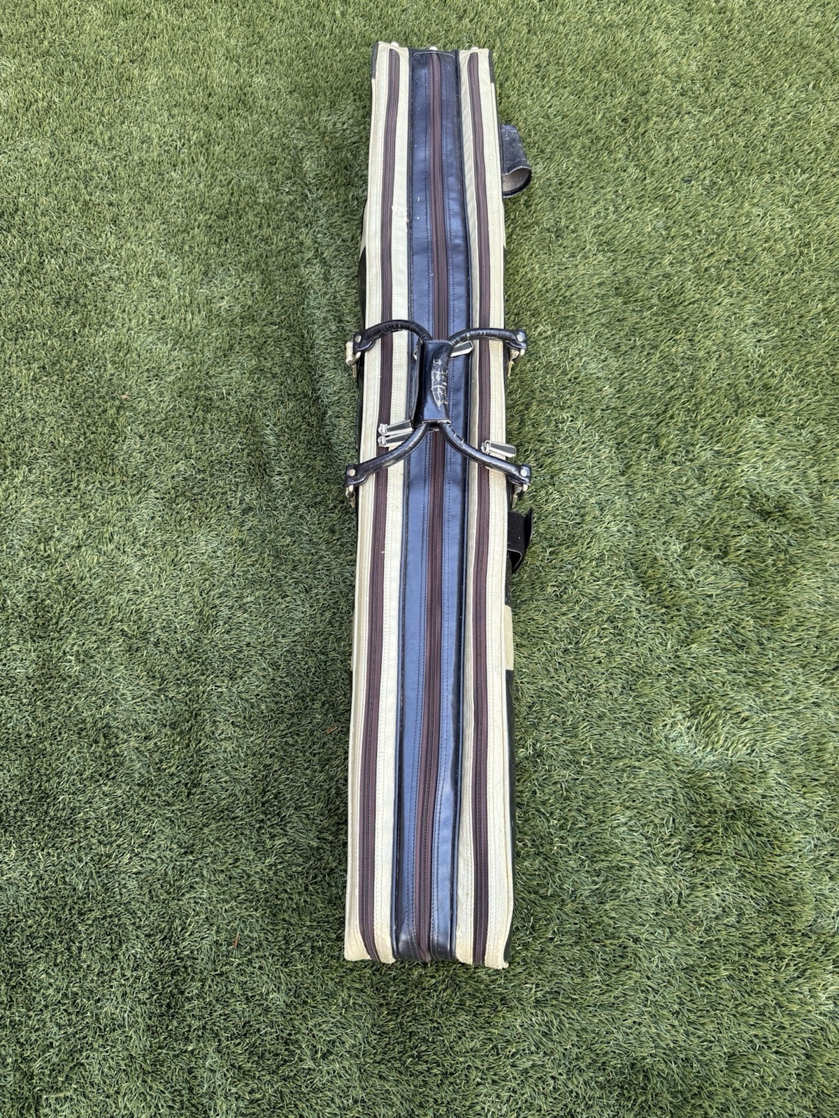 Used Shimano Herabuna Set – Rod Case, Bag, & Umbrella