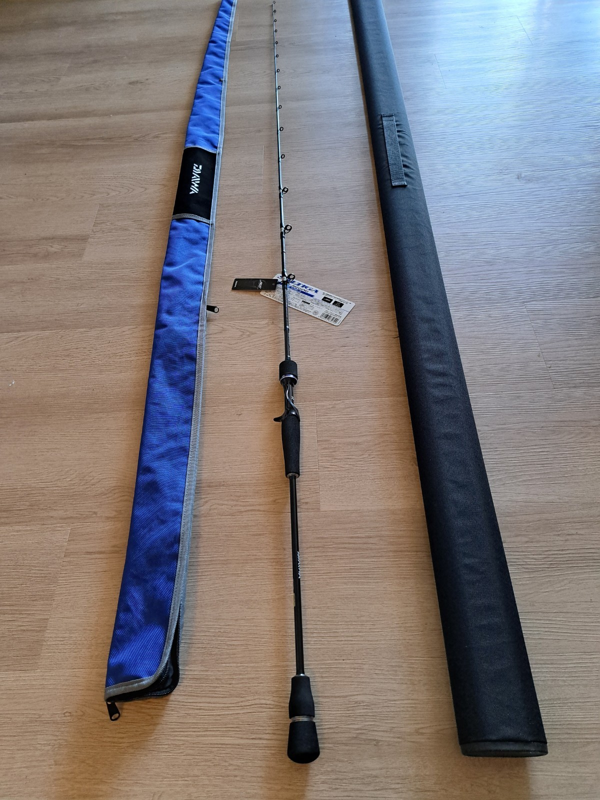 Daiwa Saltiga BAY Jigging AGS – 64 B3 Baitcasting Rod – 1 Piece- NEW