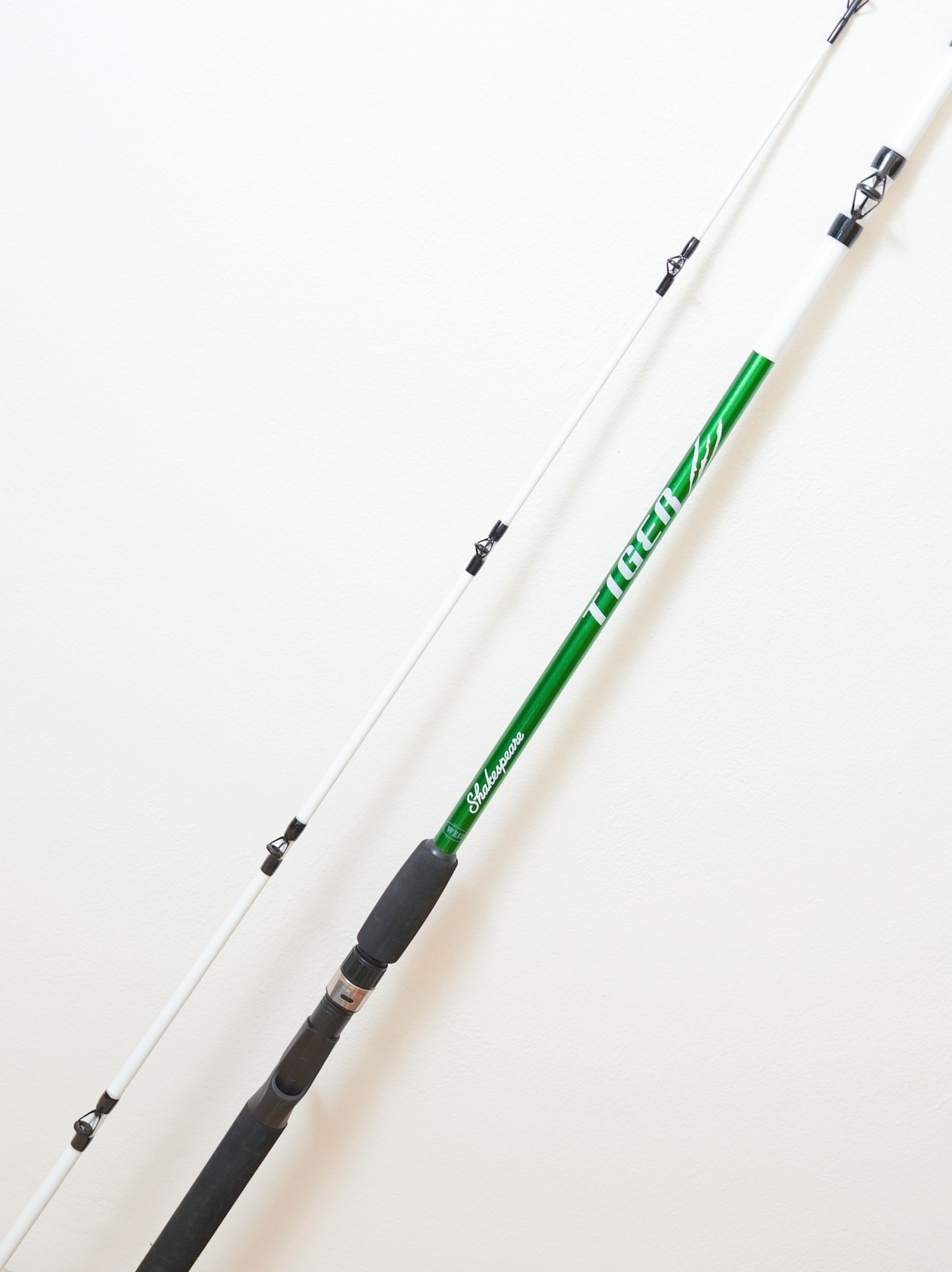 Shakespeare 1.98m 6.6ft Casting Spinning Rod Baitcast for All Fishing Situations
