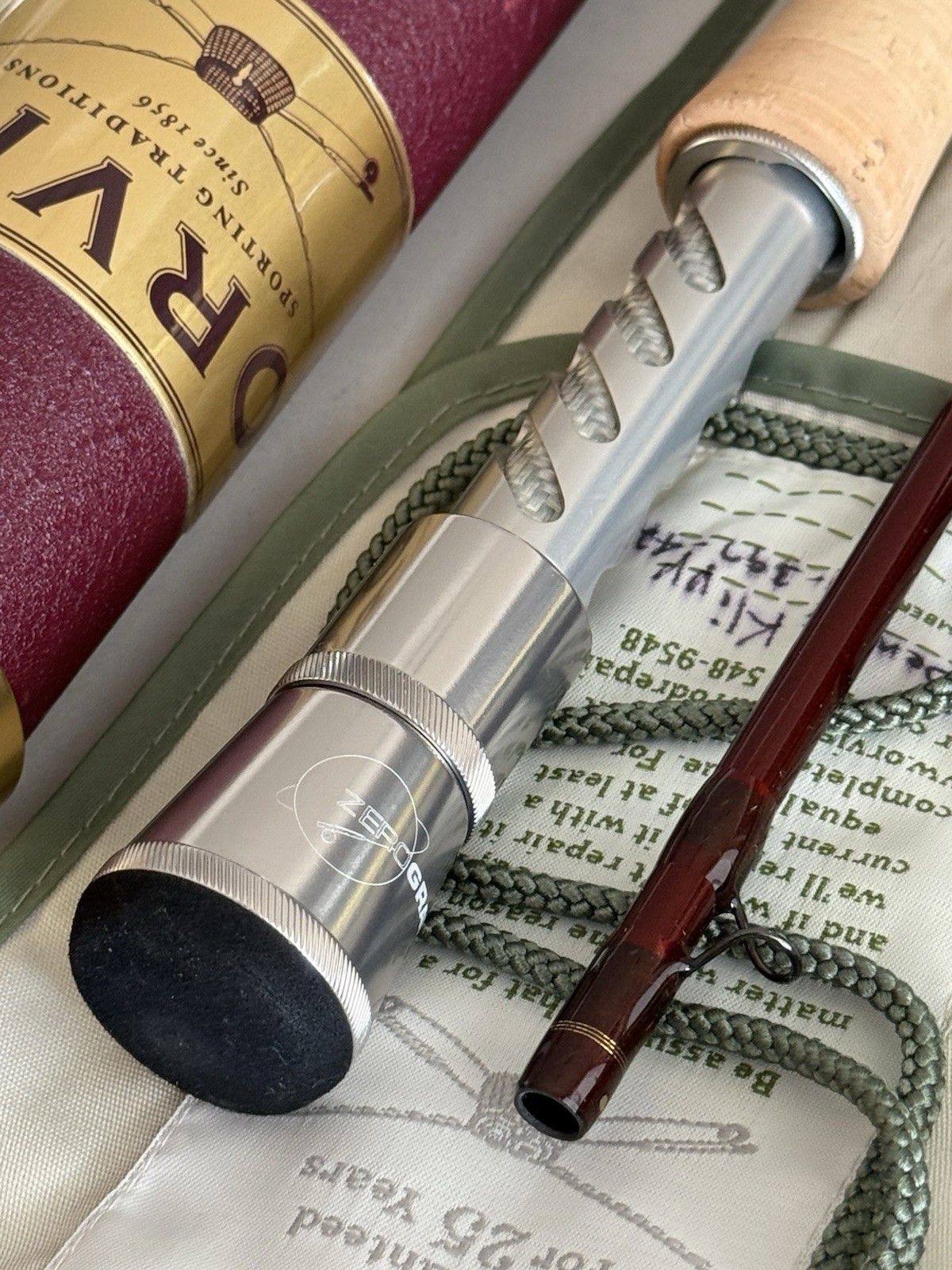 **BEAUTIfUL** 🔥 ORVIS ZERO GRAVITY 8wt 9’ft~2pc Fly Rod!! 🔥~MID FLEX~🔥