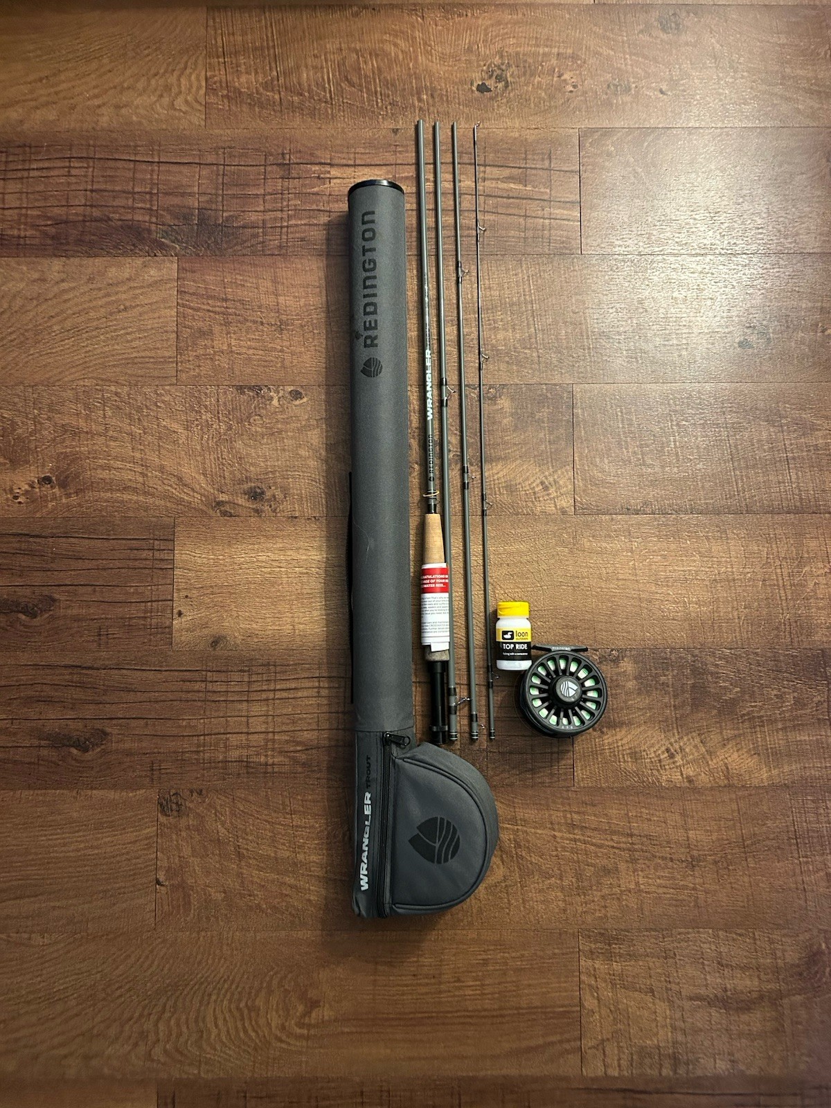 REDINGTON WRANGLER TROUT 9′ WITH FLY REEL and CASE-5WT- Fly Fishing