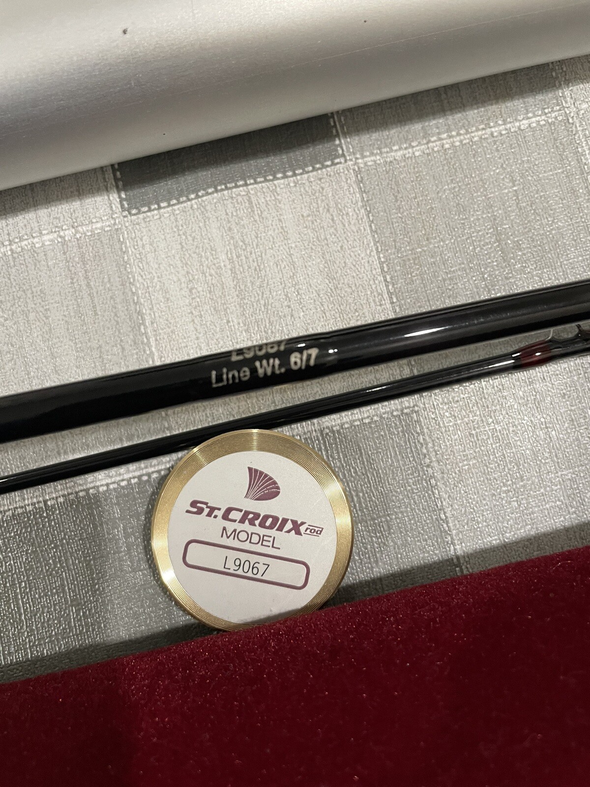 St. Croix Legend L9067 IM-S Graphite Fly Rod 9 Ft Wt 6/7 Cloth And Aluminum CASE