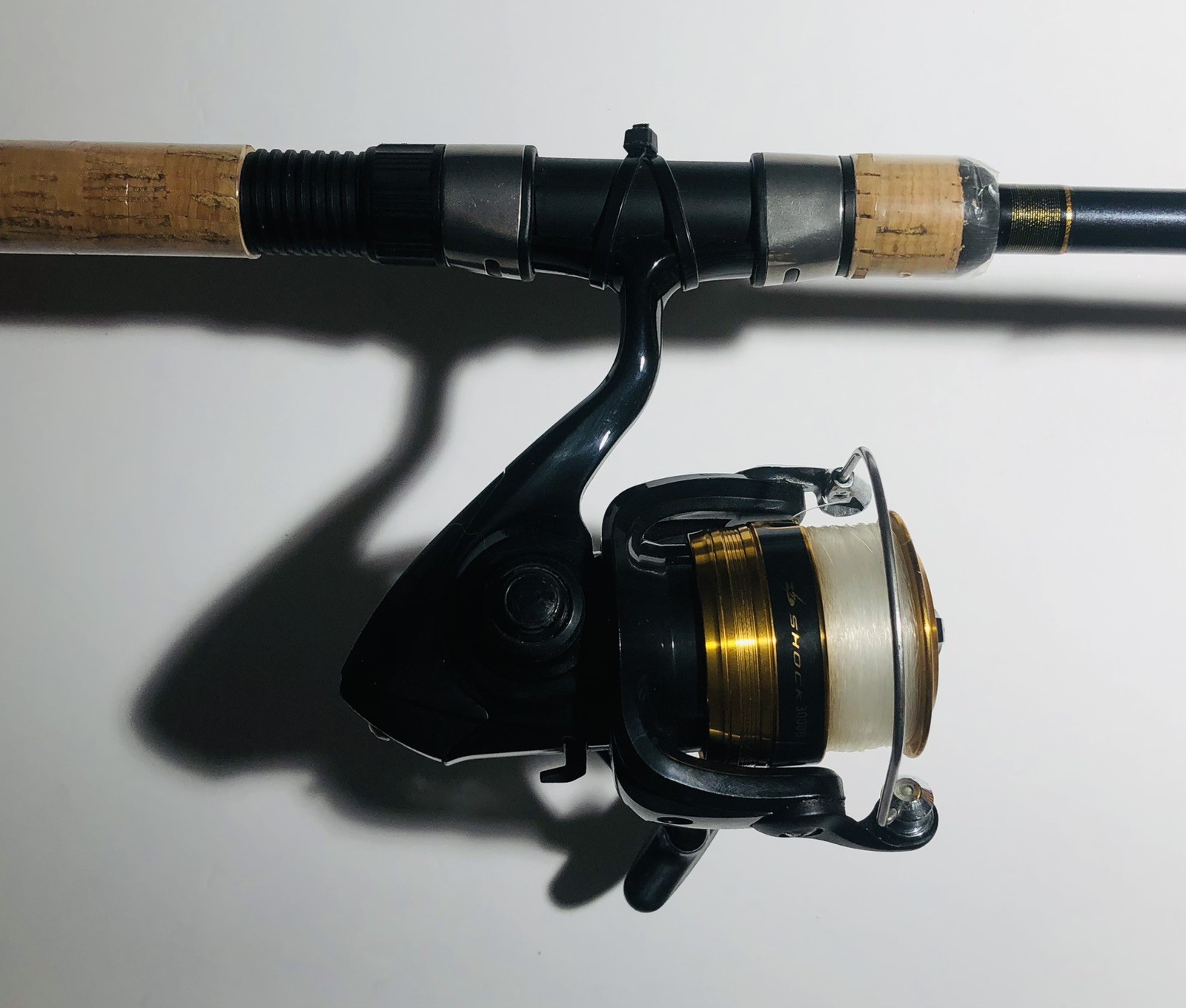 DAIWA D SHOCK DSC F702MC 7’0″ 2 Piece 6-14LB Spinning Rod & D Shock 3000B Reel