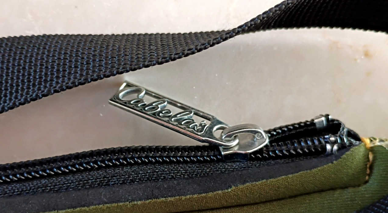 Cabela’s Ice Fishing Neoprene Case for ice fishing rods. 28″.
