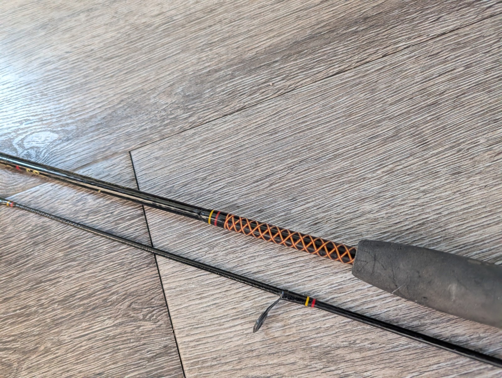 Shakespeare Ugly Stik SPL 1102 6’0” Medium Spinning Rod. Factory Reconditioned