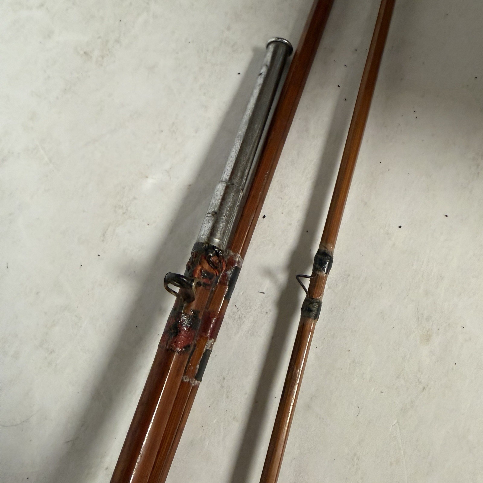 Vintage Bamboo Fly Rod W/ Sock & Canvas Bag Trout Rod Montague? South Bend?