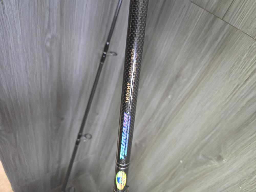 TSUNAMI FISHING TROPHY ROD WITH CASE *IN STORE PICK UP* (PSO032793)