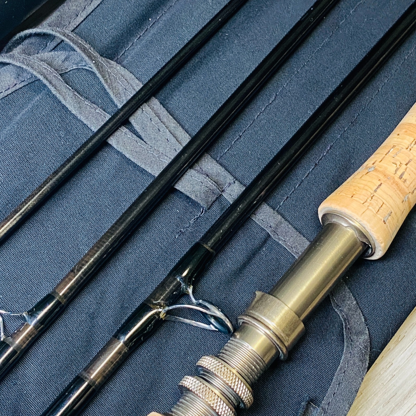 SAGE ONE 890-4 8wt 9’0″ Fly rod w/tube sock