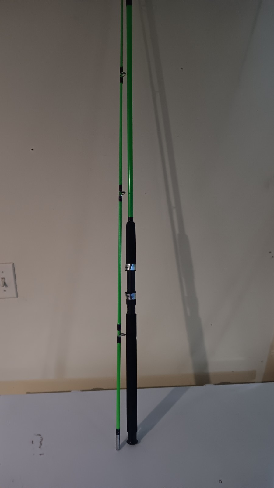 Crocodile 9′ Trolling rod, spinning rod