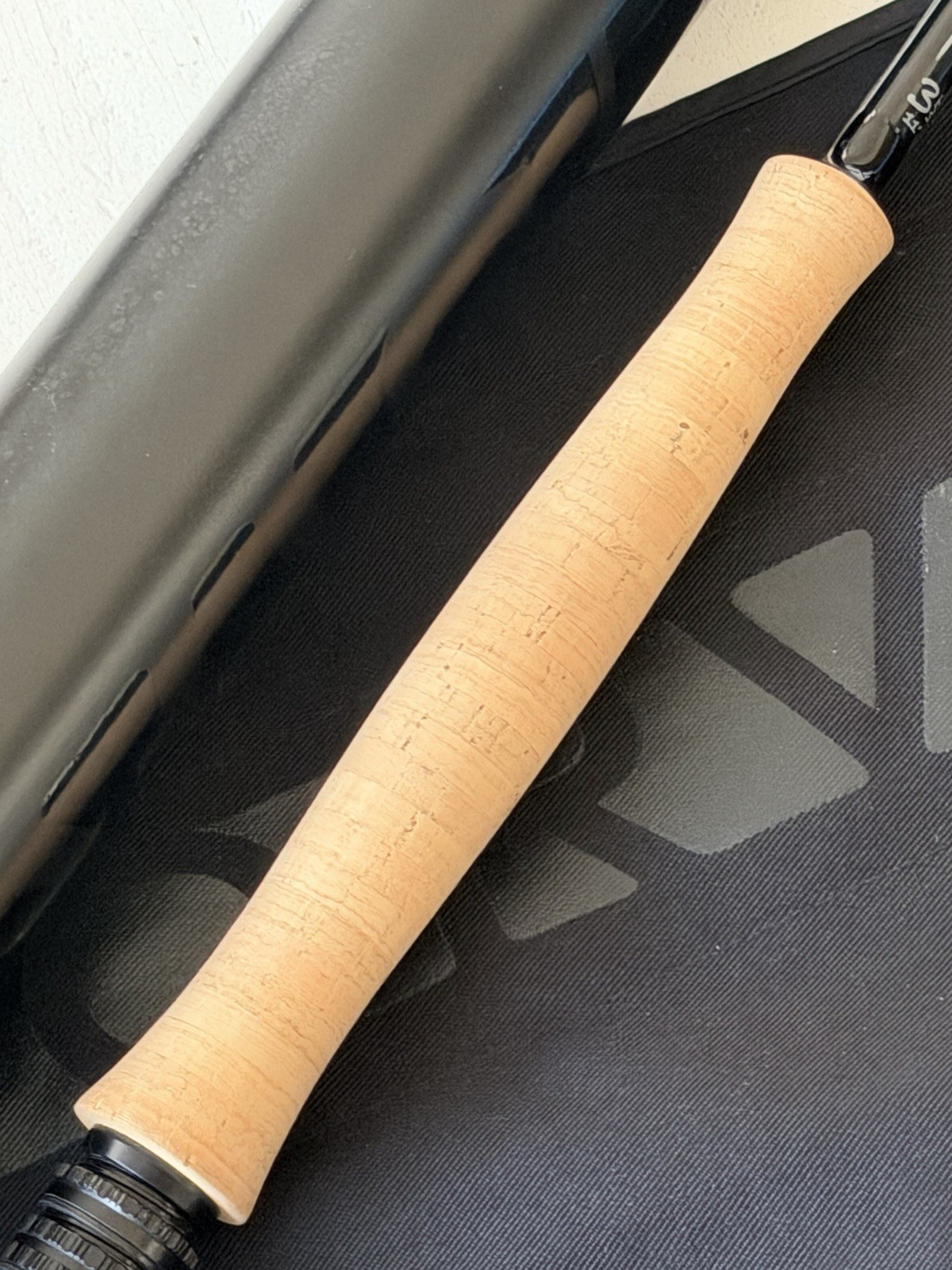 **BEAUTIFUL**🔥ORVIS HELIOS-3 BLACK OUT 3wt. 11’ft Flyrod🔥~LEGENDARY~