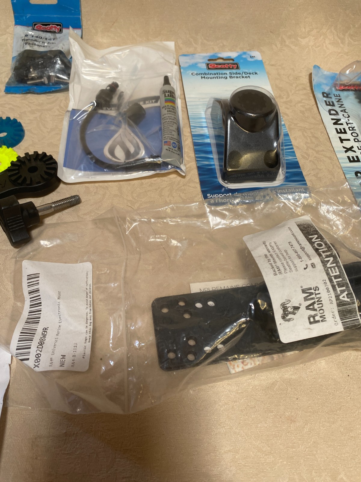 Scotty Fishing Supply Lot Downrigger Rod Holders Mounting Brackets Marine Gear