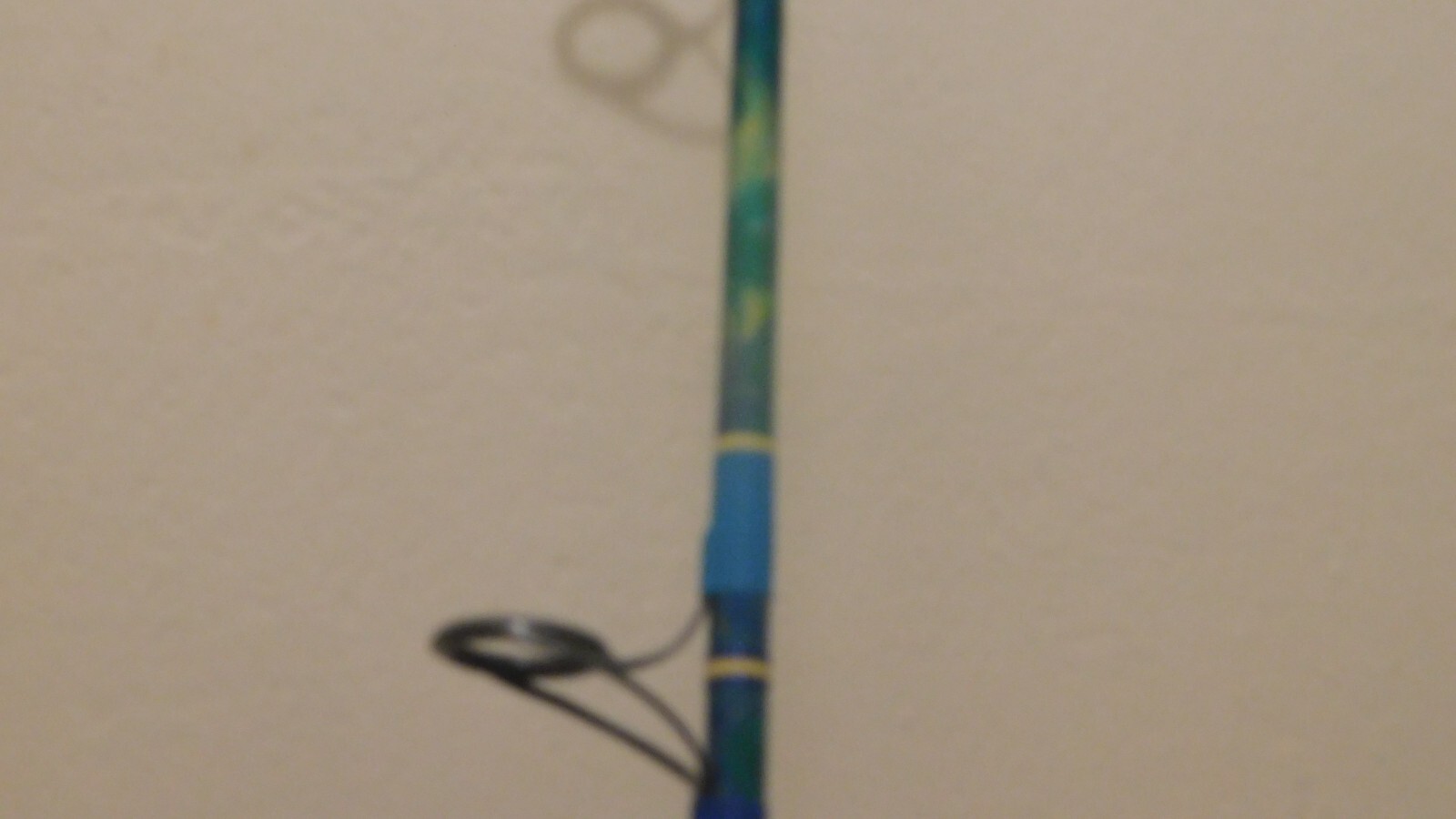 CUSTOM SPINNING ROD MAHI BLUE GREEN YELLOW MARBLE 25-50 LB FUJI GUIDES 7′ NEW