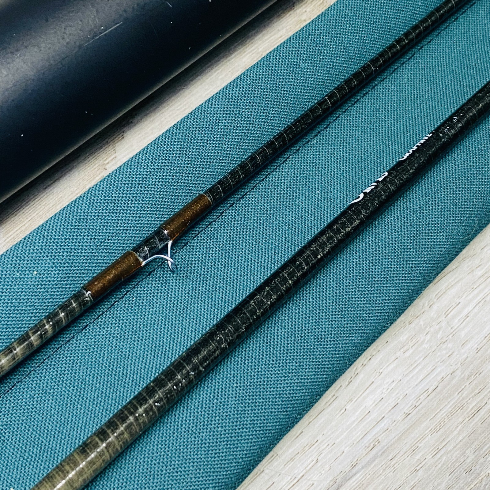 Orvis Superfine Seven Eleven 7’11” 4wt Fly rod w/Tube Socks