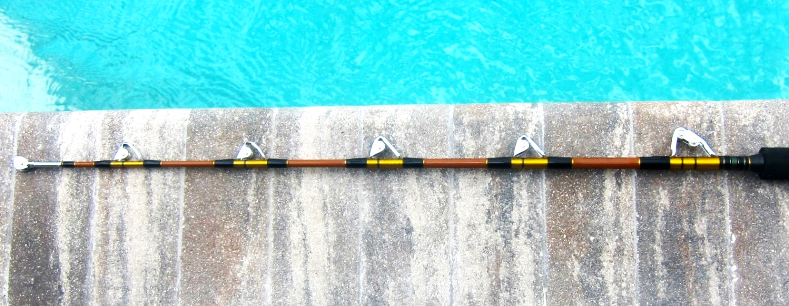 Custom Calstar 6455xh Stand-Up Rod by Taniguchi: 5’2″; 60-80 lb – NEAR MINT COND
