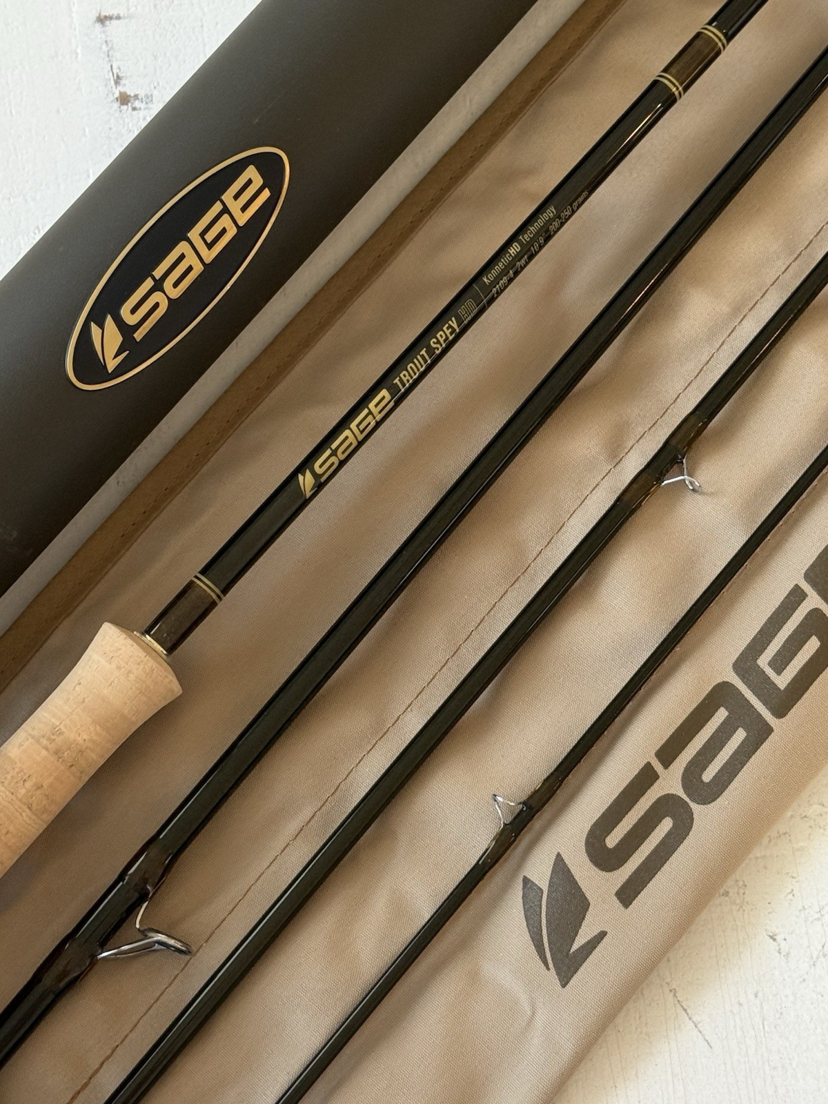 **BEAUTIFUL**~NEW~ SAGE TROUT SPEY HD 2wt 10’9”in FLY Rod!!🔥~LEGENDARY~￼￼