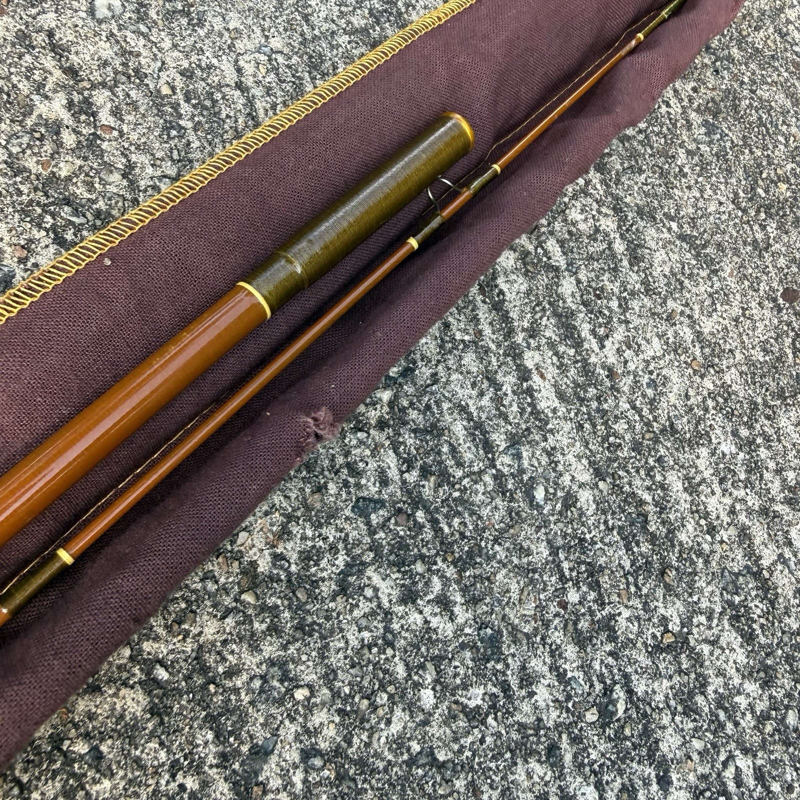 Vtg St. Croix 7090 XLM Fiberglass Fly Rod 9 Foot 2PC, 5oz, 9-10 Line Never Used