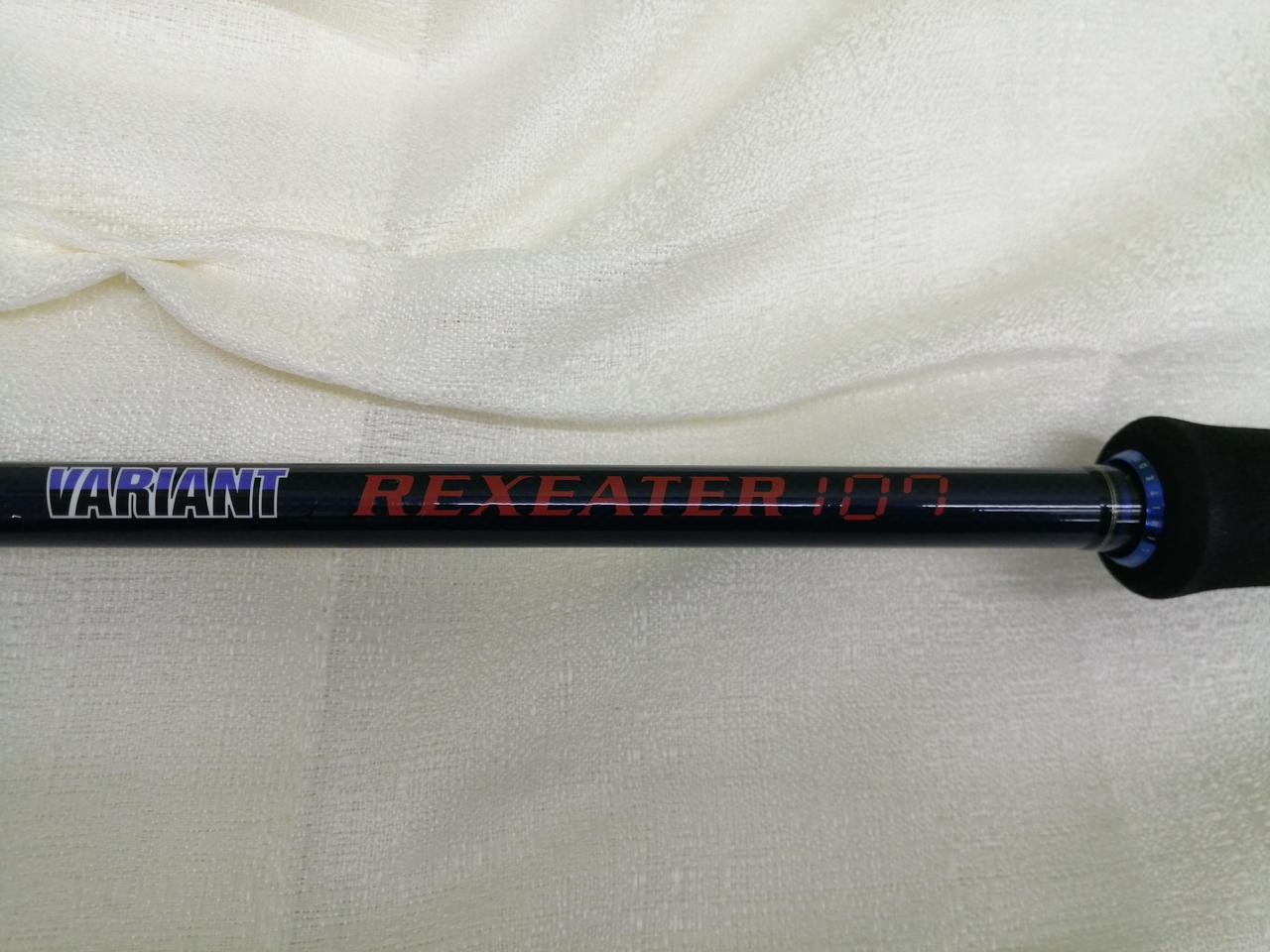 ECLIPSE Rexeater 107mm Sea Fishing Rod 10ft 7in, 2-Piece, 183g, Case Included