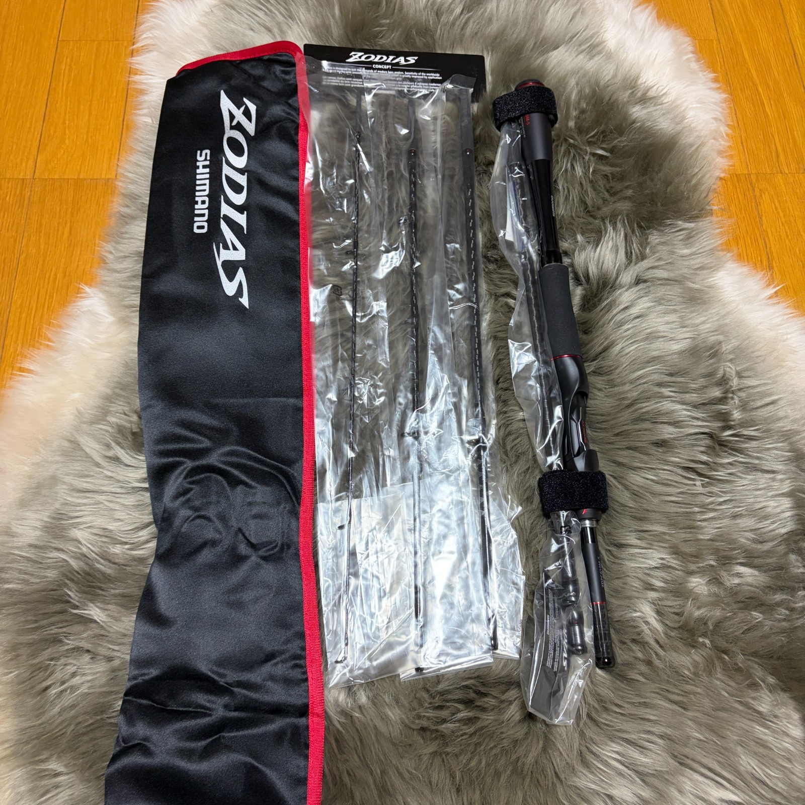 Shimano 21 Zodias Pack Rod C610M-5 Equipped with Carbon Monocoque Grip Compact