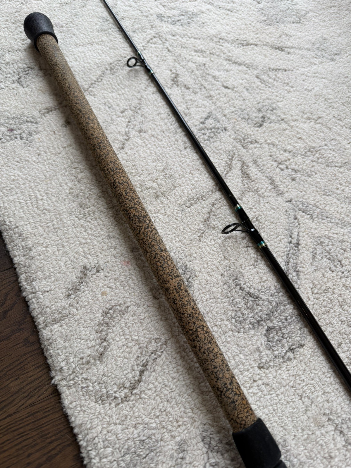 Fishing Rod Cabelas Salt Striker Graphite Spinning Angler 10-25lb Cork CSS-CTS10