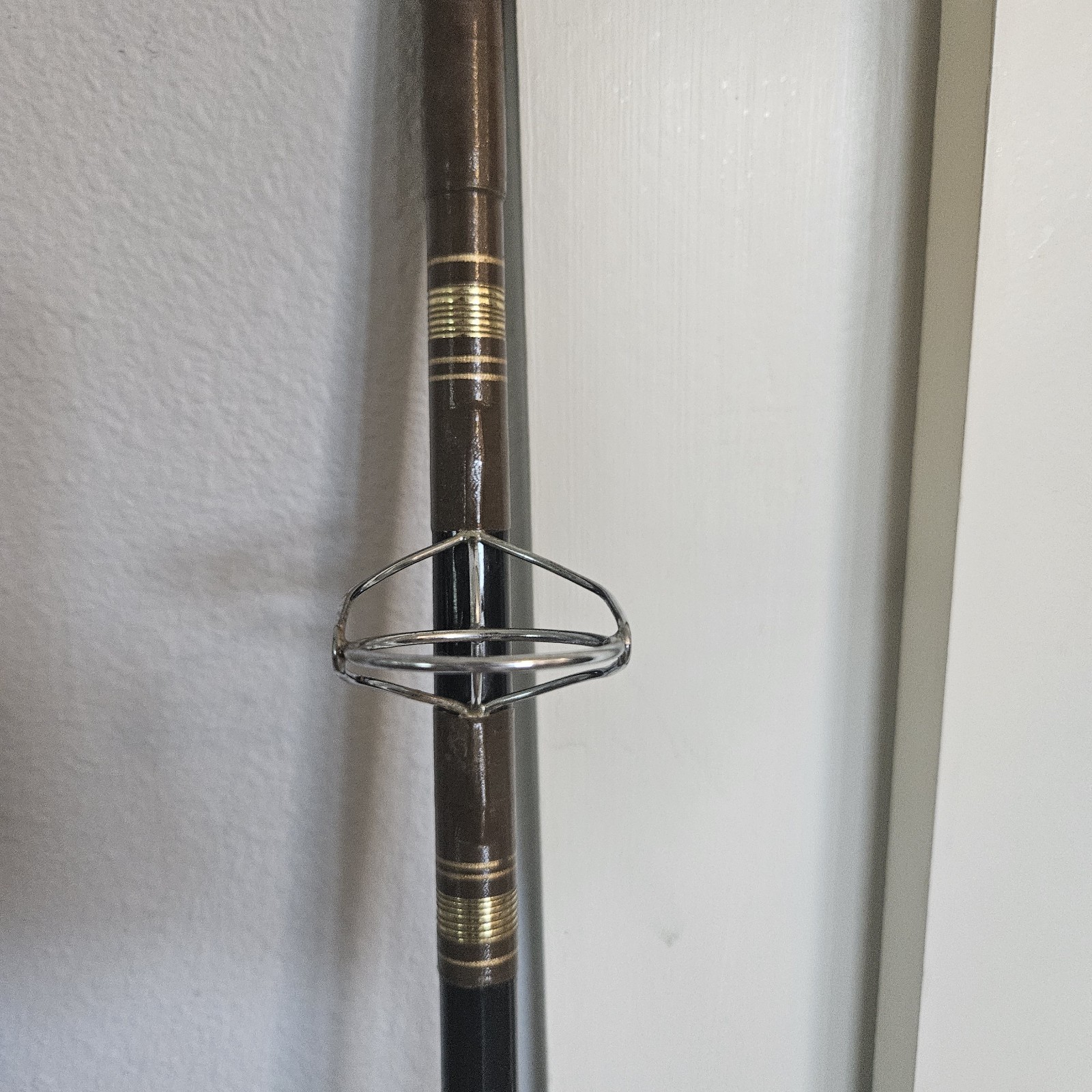Master Model 5200 Black Graphite Spinning Rod 2 Piece Big Game Fishing Pole 8ft