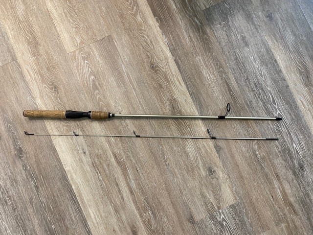 Mitchell Esprit MES602CMB 6′ Med 2 Pc 6-15 lb Line Spinning Rod