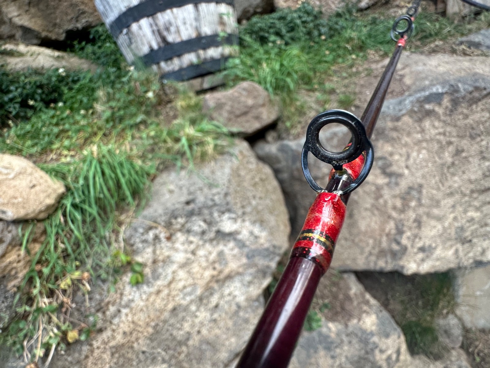 Bass Pro Shops IM7 Graphite Casting Fishing Rod 5′ 6″ 1 Piece Tourney Special