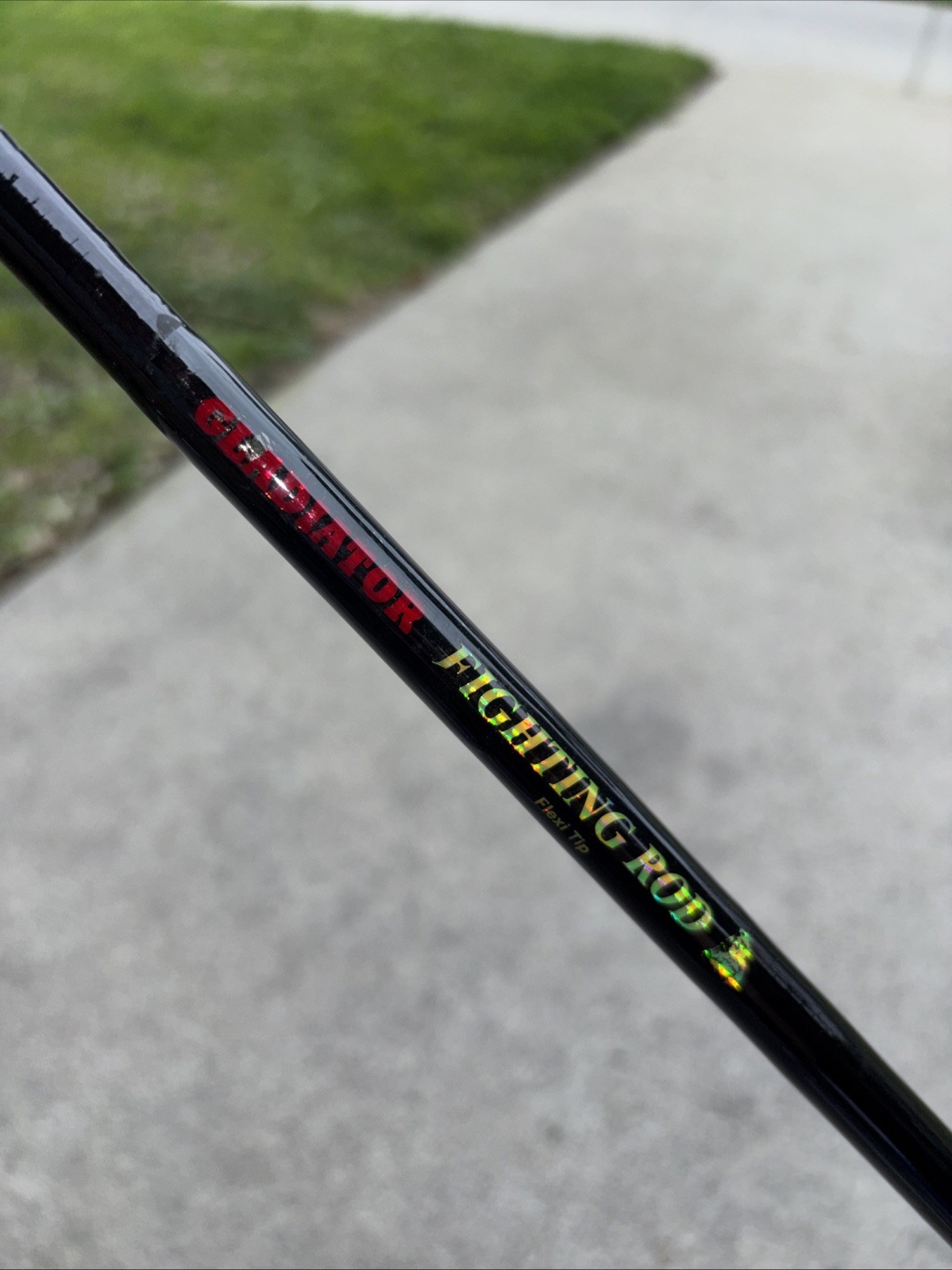 Gladiator Fighting Rod 5’6” 1 Piece Spincast Medium Action 4-8LB 1/8-1/2oz WORKS