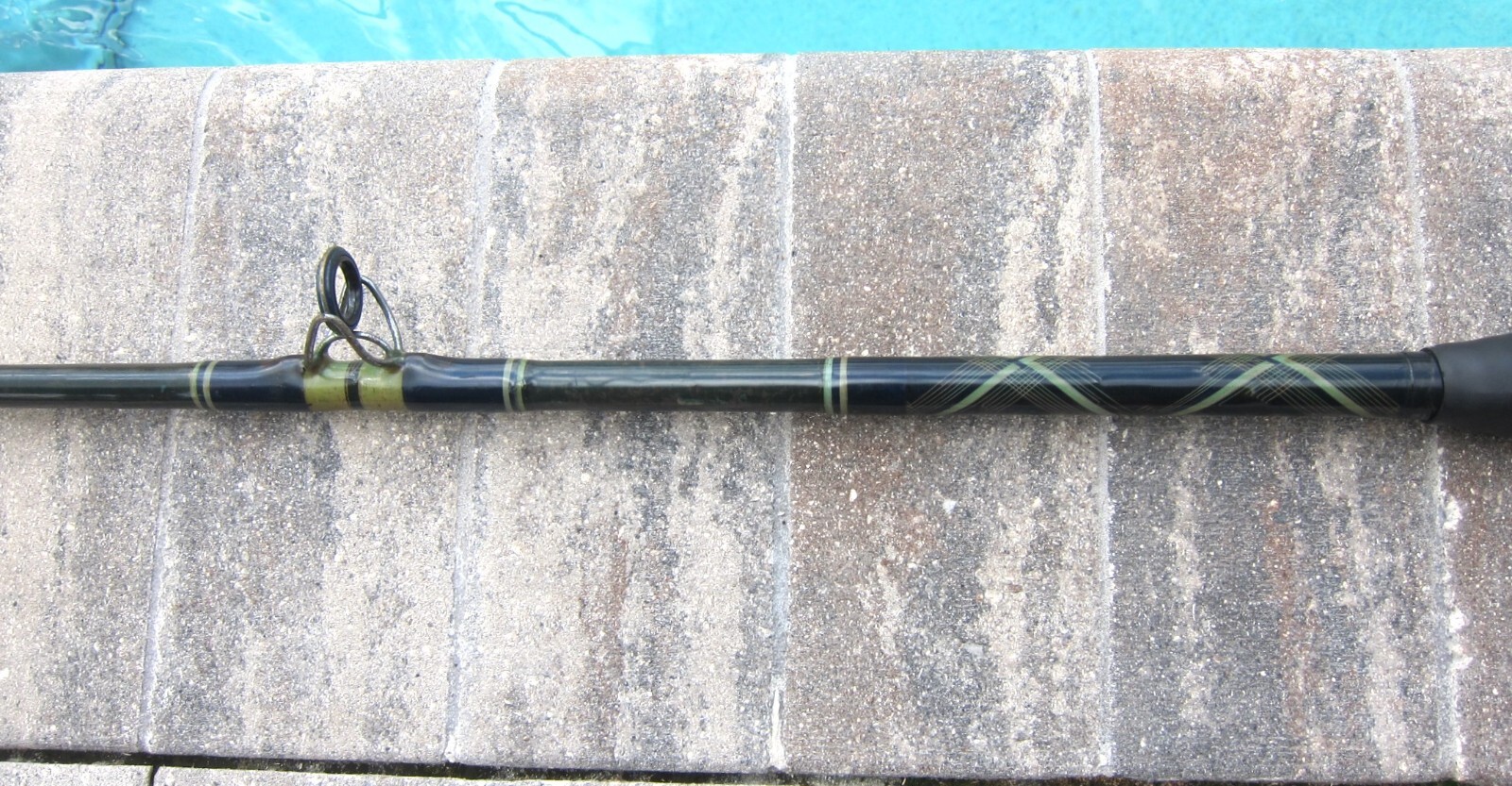 Vintage KUNNAN Supreme Big-Game Stand-Up Rod: 7’3″; 30-60lb – GREAT WORKING CD!a