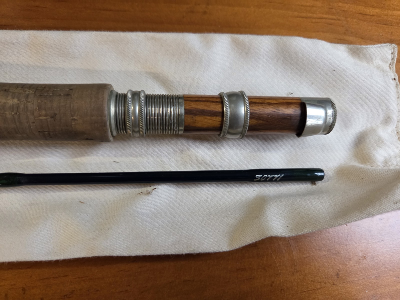 Vintage R.L.Winston IM6 8′ 4″ 2pc Fly Rod #30771 Zebra Cigar
