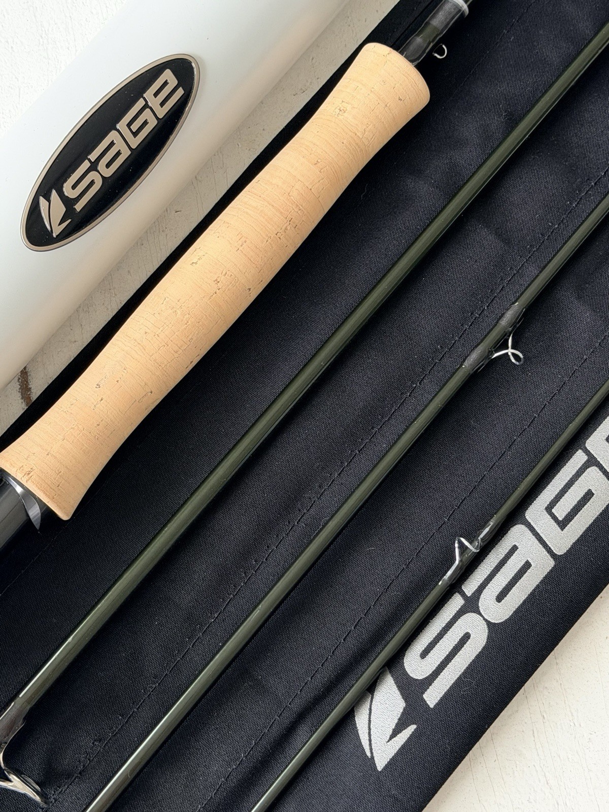 **BEAUTIFUL** 🔥 SAGE R8 Core 7wt 9’ft FlyRod!!🔥~LEGENDARY~🔥