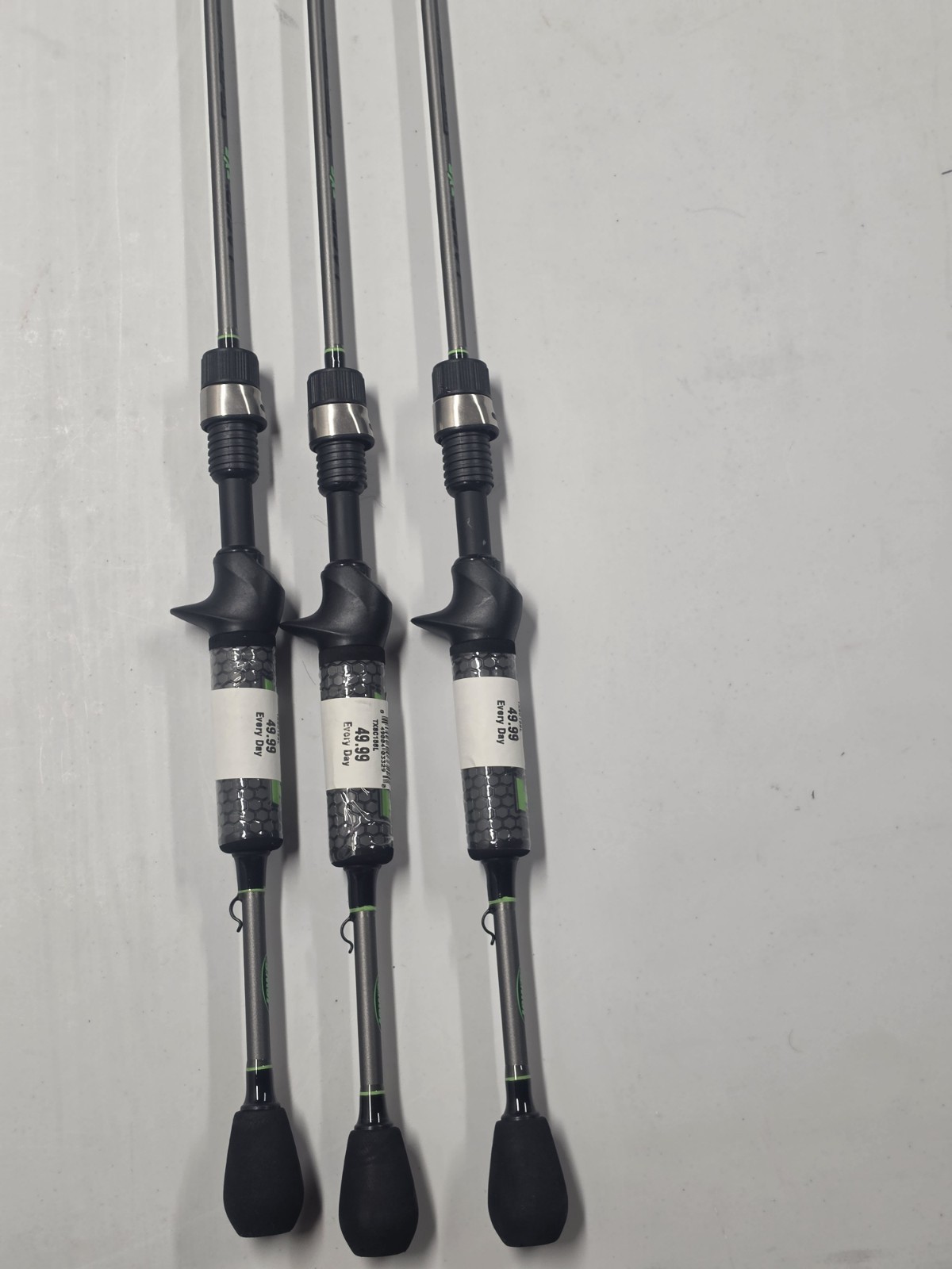 (LOT OF 3) Lew’s Laser TXS 5’6″ Casting Rod Ligit Fast