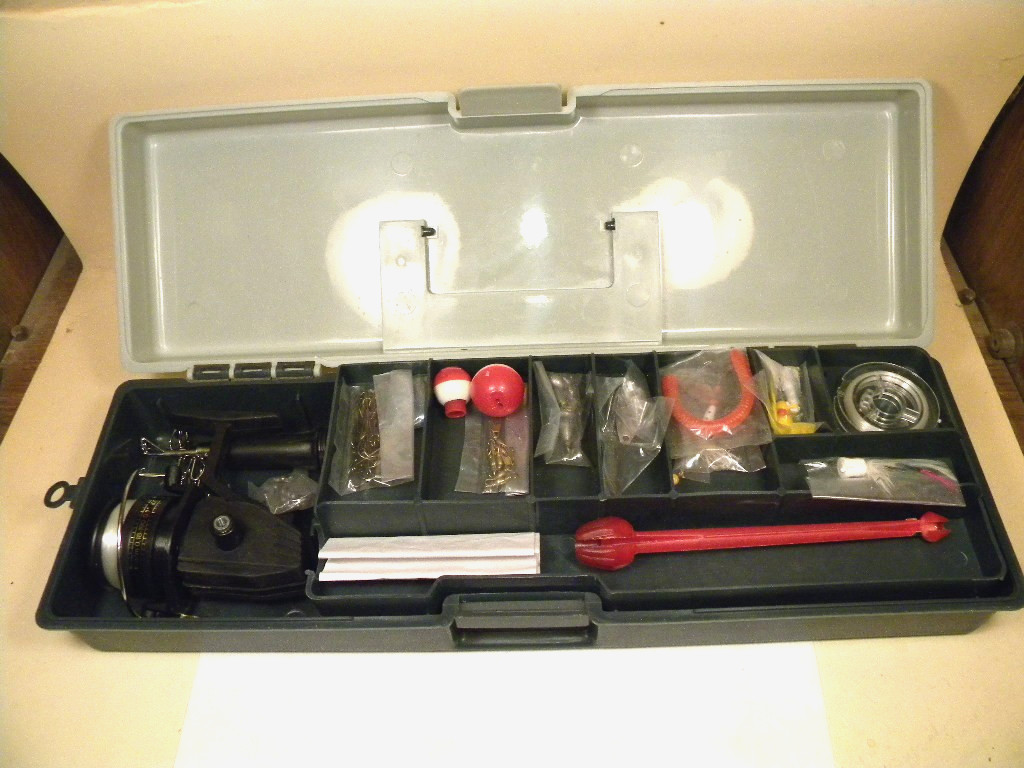 Vintage Telescopic 5’1″ spinning rod & reel combo fishing kit