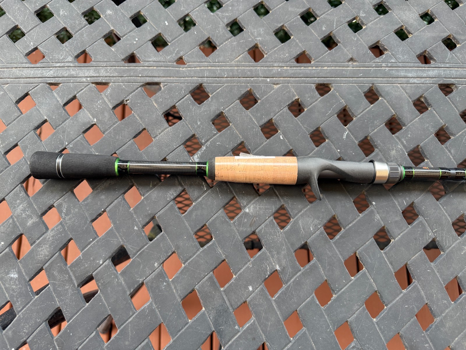 Dobyns Fury FR 704C, 7’0″, Heavy, Fast, 10-20lb, 1/4-1oz, Casting Rod, 1pc