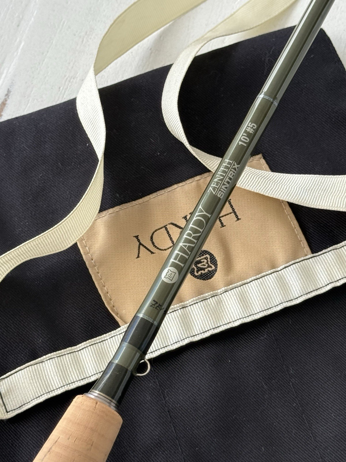 **BEAUTIFUL** 🔥HARDY ZENITH 5wt 10’ft~4pc Fly Rod!! 🔥~LEGENDARY~🔥
