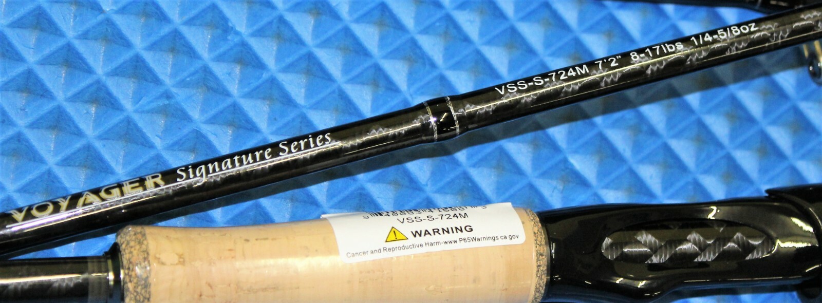 Okuma Voyager Signature Freshwater Rod 7′ 2″ Medium 4-Pc W/Soft Case VSS-S-724M