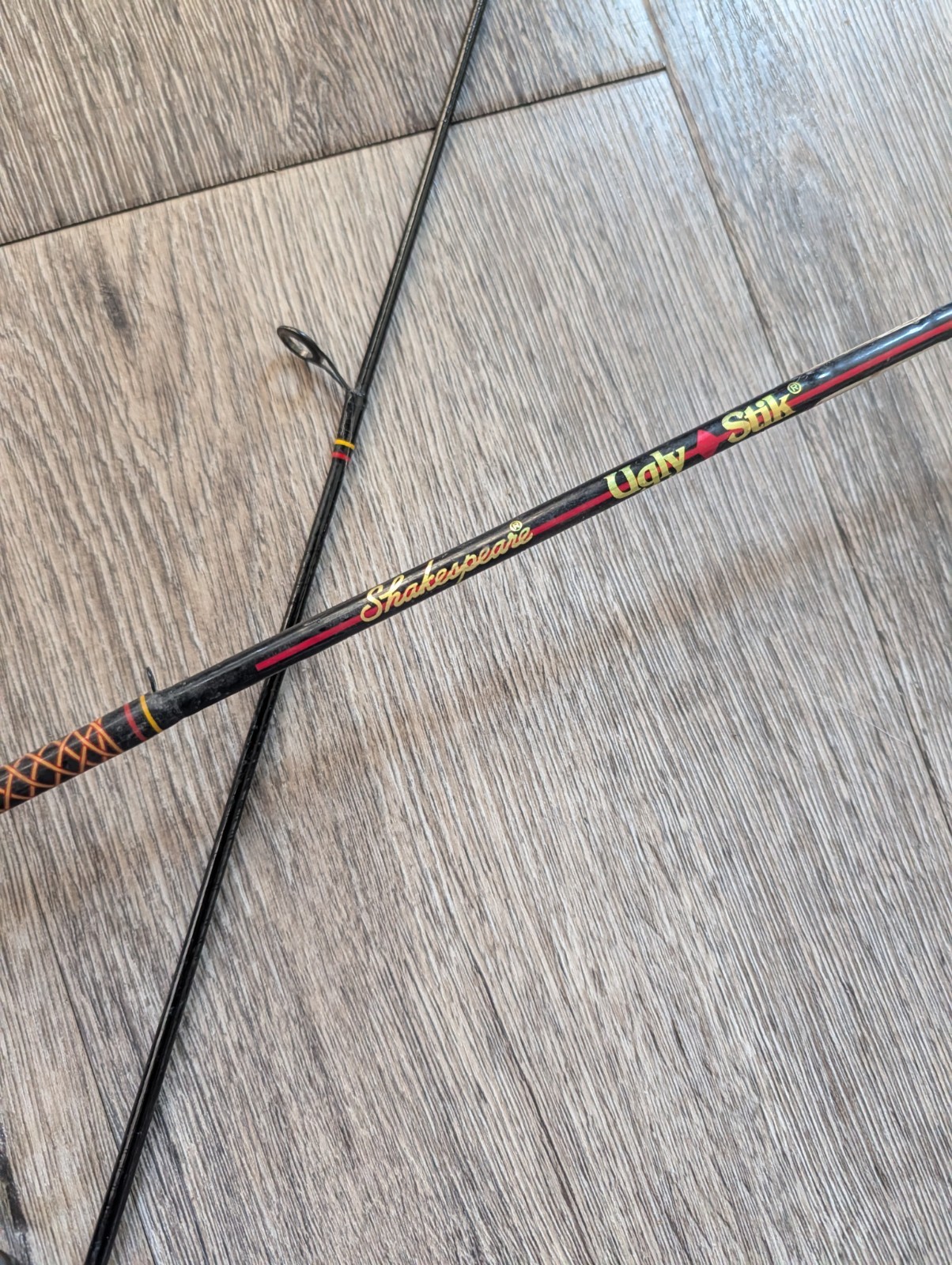 Shakespeare Ugly Stik SPL 1102 6’0” Medium Spinning Rod. Factory Reconditioned